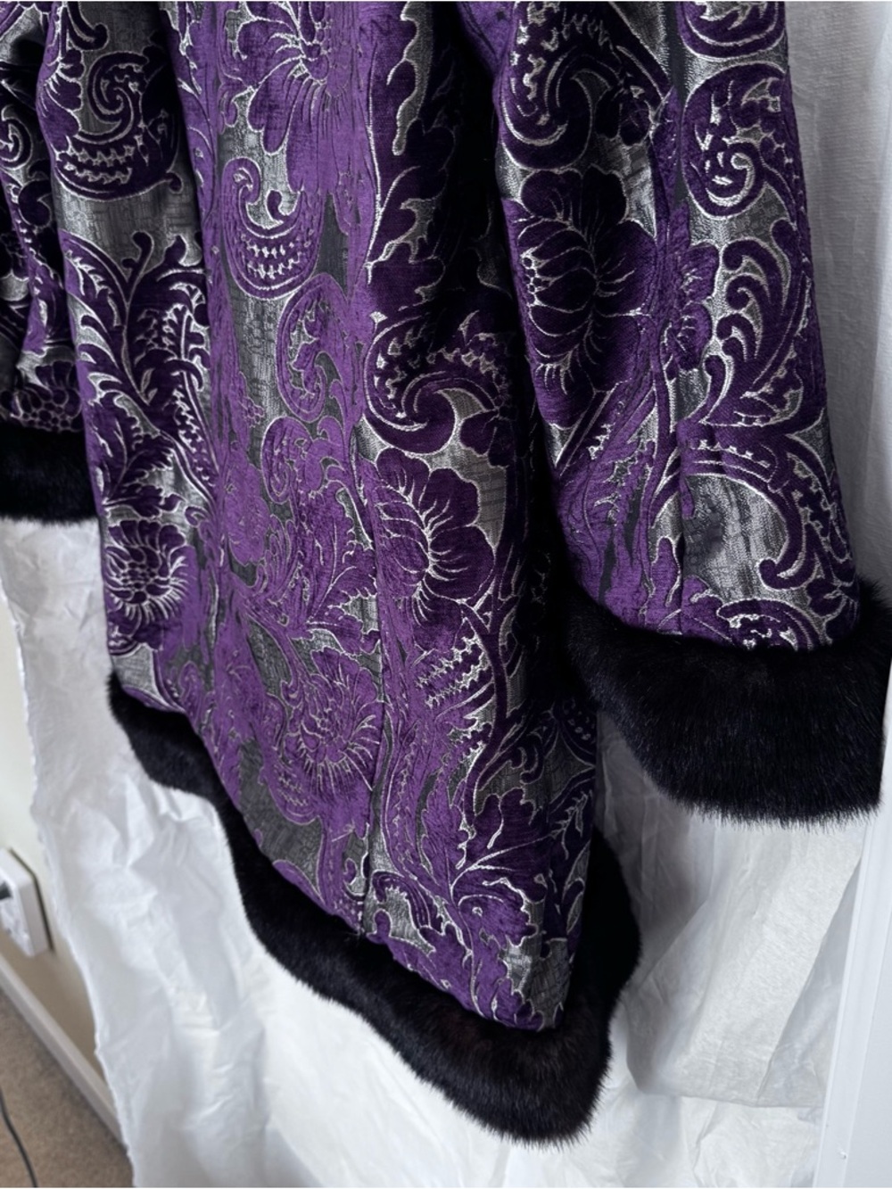 Chasing Unicorns Black Coat with Dark Brown Fur Trim - Picture 14 of 14
